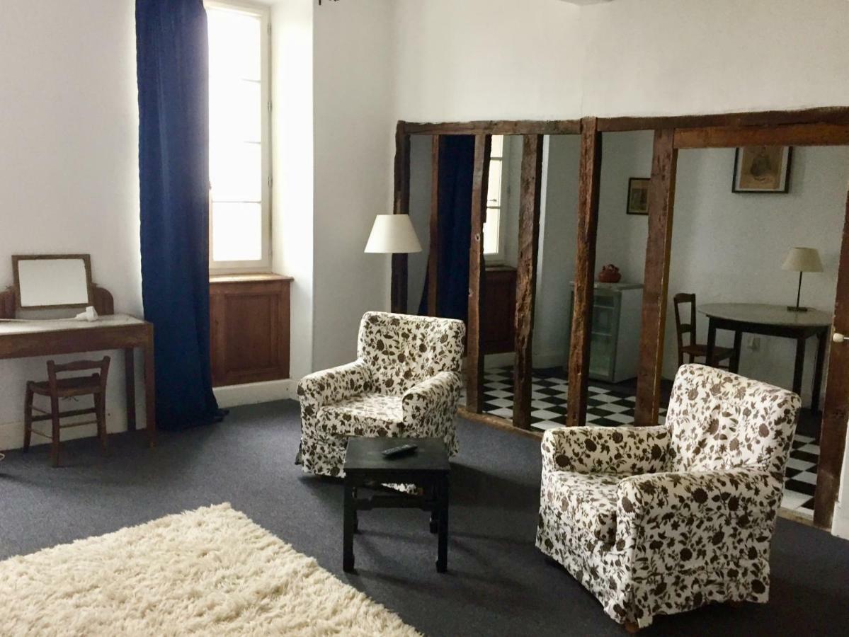 Hotel Saint Laurans Aurignac  Kültér fotó